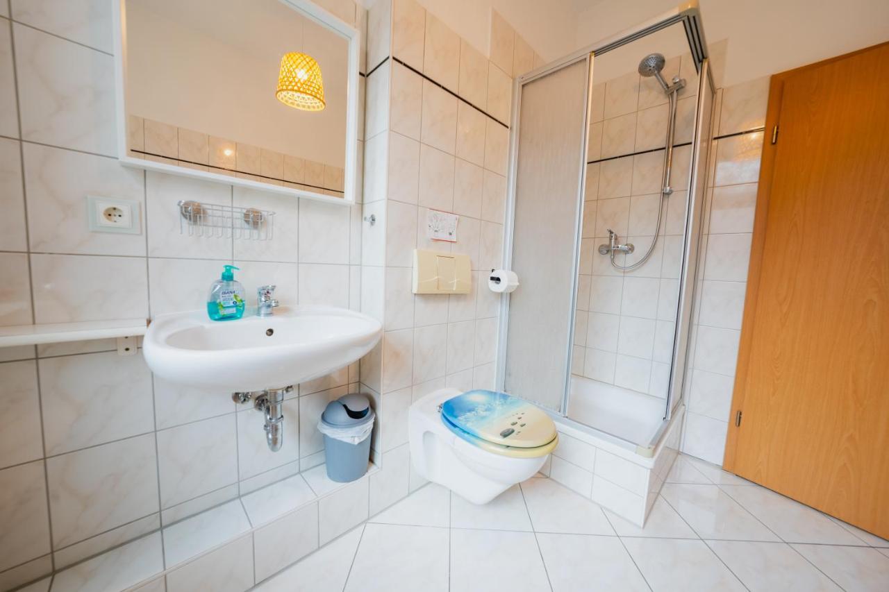 Blue Chili 08 - Magdeburg 2-Zimmer Altbau, Wi-Fi, 5 Pax エクステリア 写真