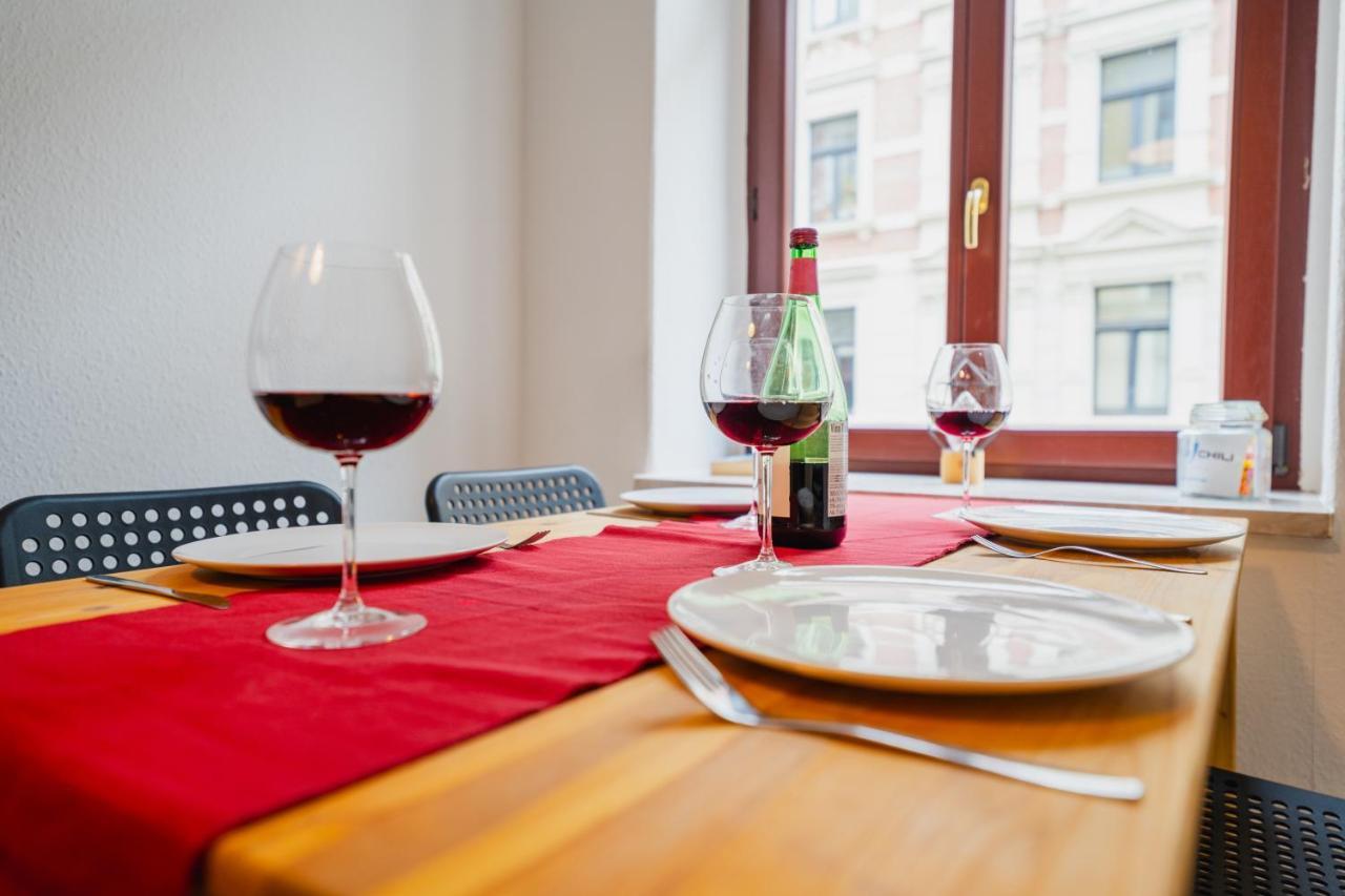 Blue Chili 08 - Magdeburg 2-Zimmer Altbau, Wi-Fi, 5 Pax エクステリア 写真